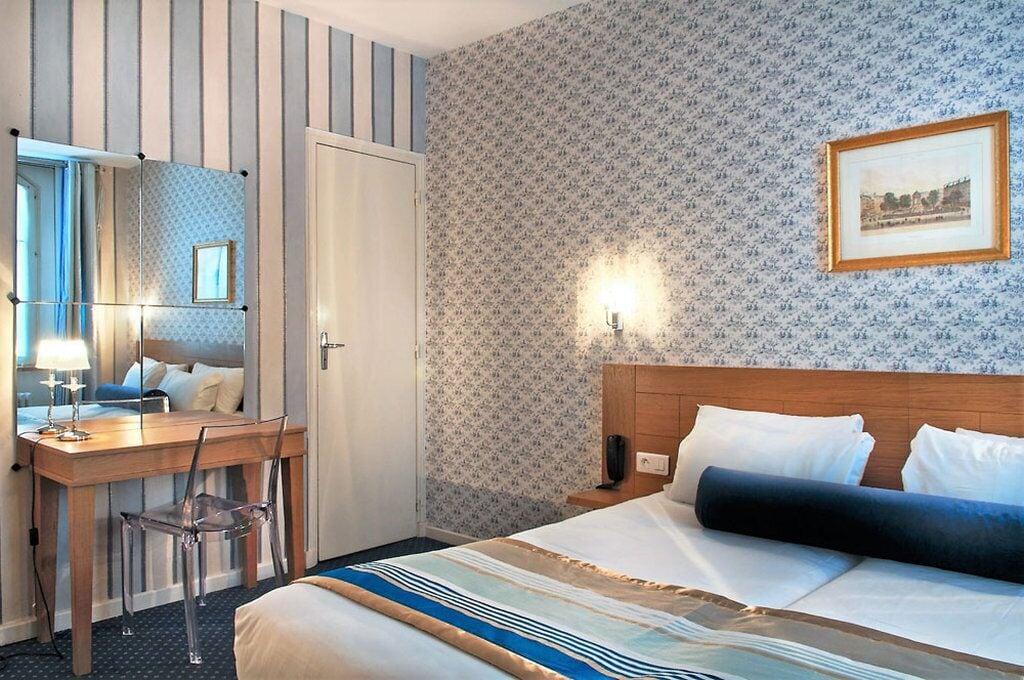 Hotel Romance Malesherbes By Patrick Hayat Paris Exteriör bild